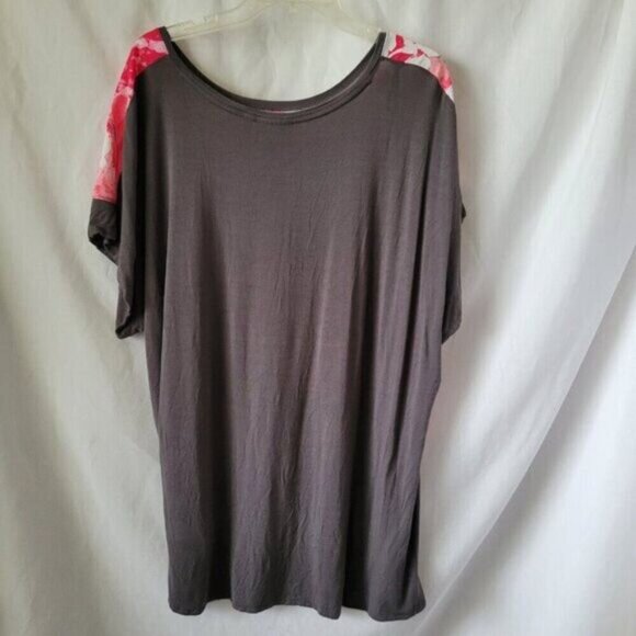 Apt. 9 2X Woman Tunic Blouse Pink Floral Gray Dolman Sleeve Hi-Low Hem stretchy - Picture 2 of 7